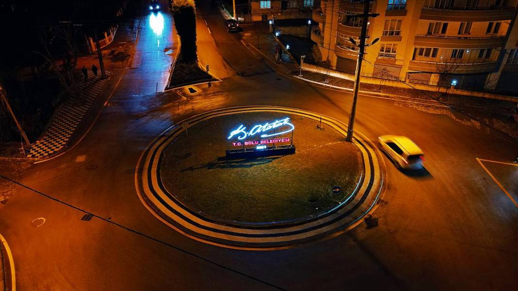 O kentte trafik ışıkları kaldırıldı: Trafik kazaları azaldı! 20 milyon TL tasarruf sağlandı 7